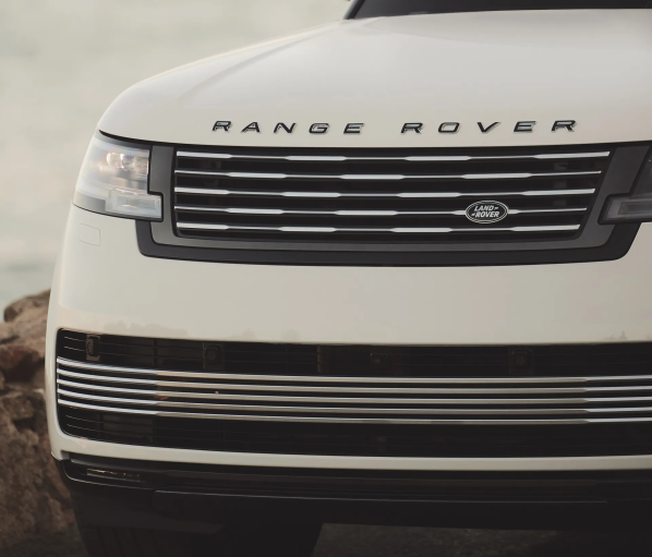 全球僅7臺！路虎攬勝SV Carmel Edition亮相 約270萬元