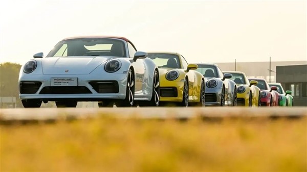 7折保時(shí)捷5折BBA也難抵暴跌：外國(guó)豪車真不好賣了！