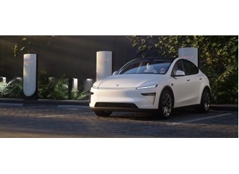 ModelY 新聞封面圖