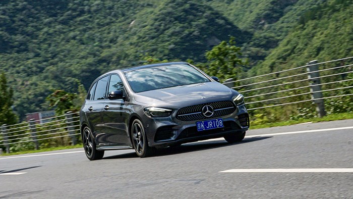 家用小鋼炮 奔馳B 260 4MATIC評測