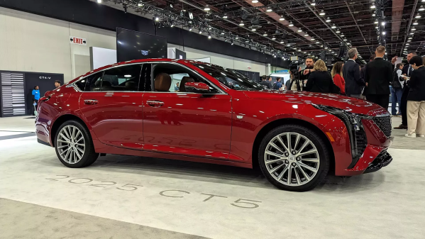 起售價大漲約6.6萬元！2025款凱迪拉克CT5在美上市
