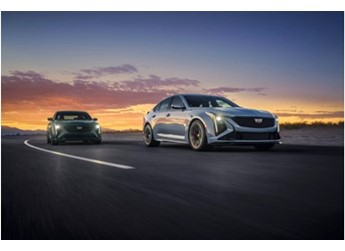 起售價大漲約6.6萬元！2025款凱迪拉克CT5在美上市